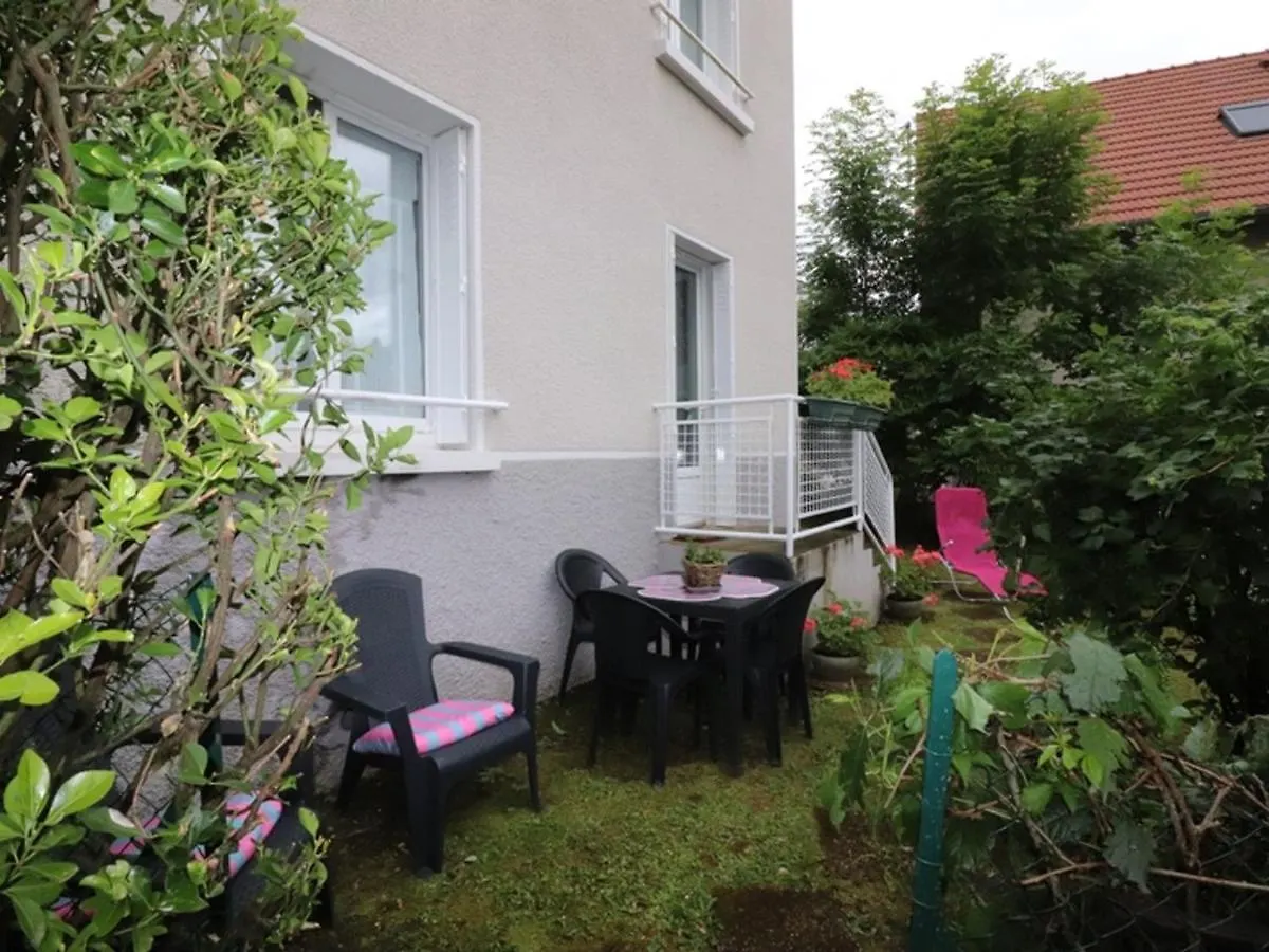 Charmant Gite A Aurillac Avec Jardin Privatif Et Parking, Ideal Pour 4 Pers., A Proximite Du Centre - Fr-1-742-172 Villa Holiday home
